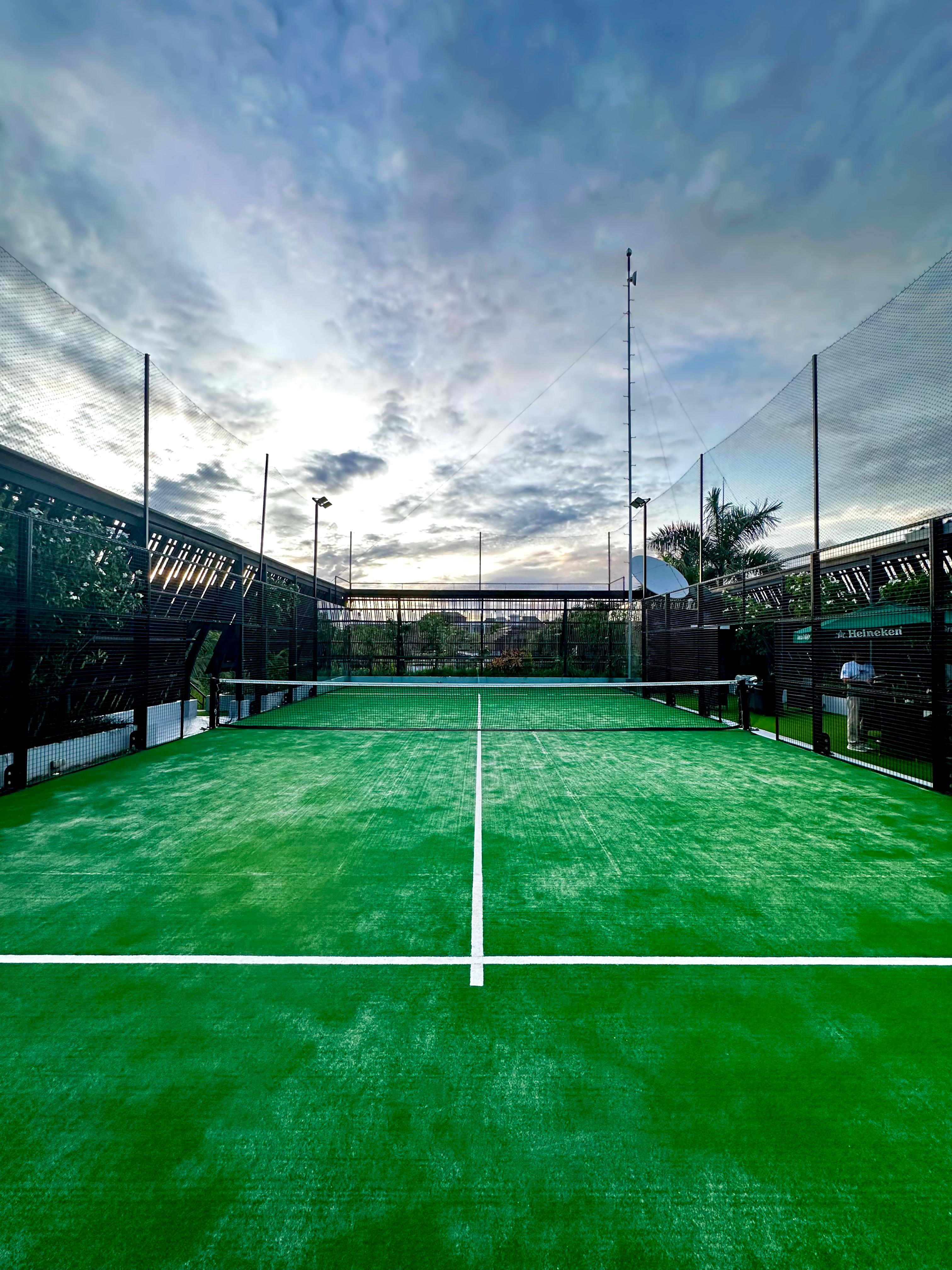 SKY PADEL PACKAGE